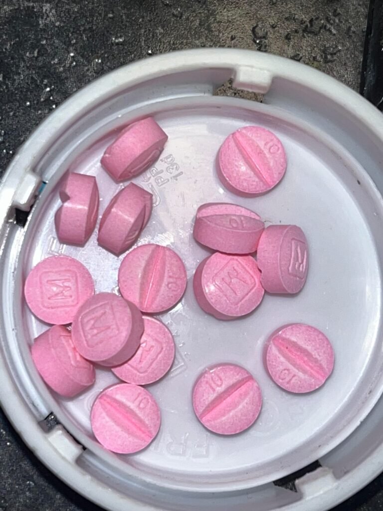 Pink 10s